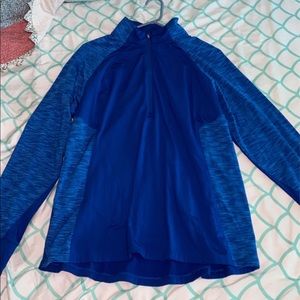 Women’s Blue sweatshirt
